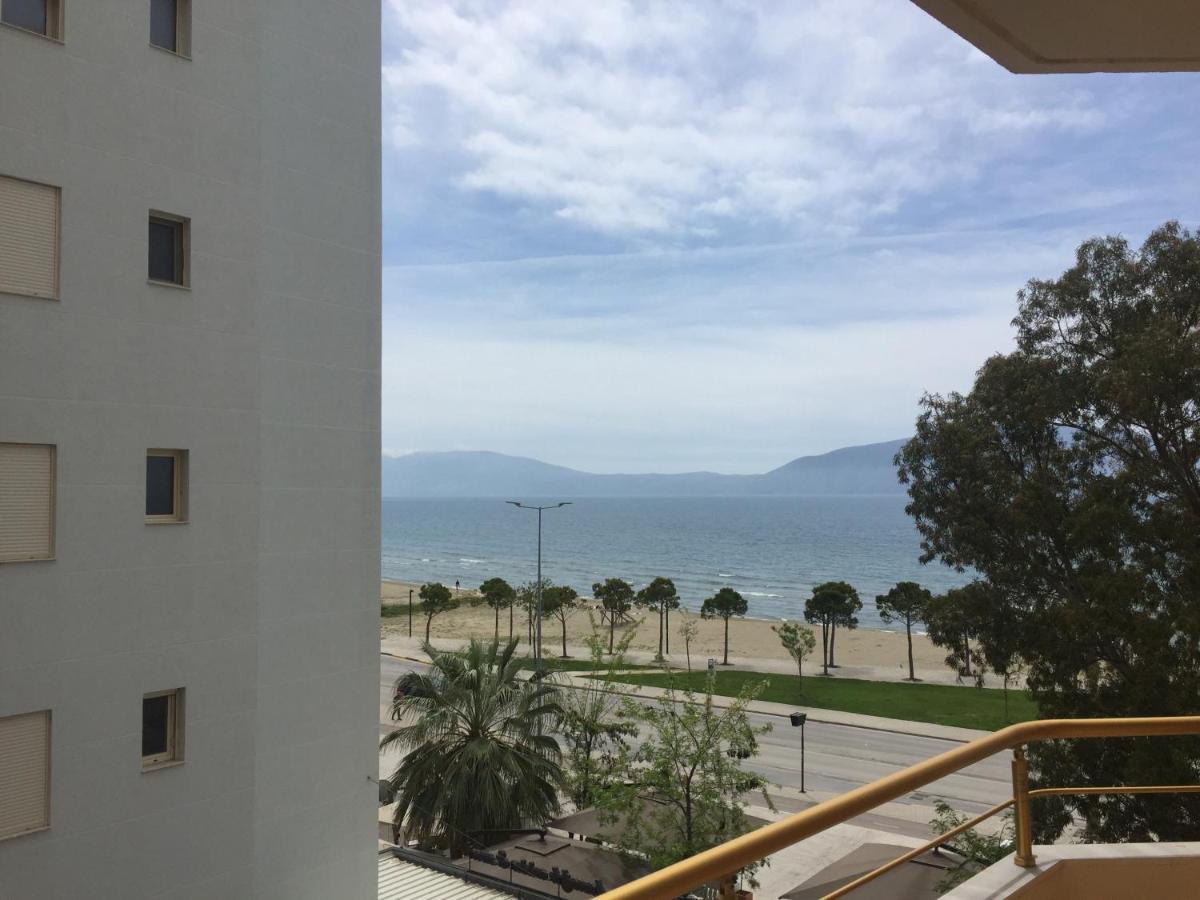 Sea View Apartment Onorato 1 Vlorë Eksteriør billede