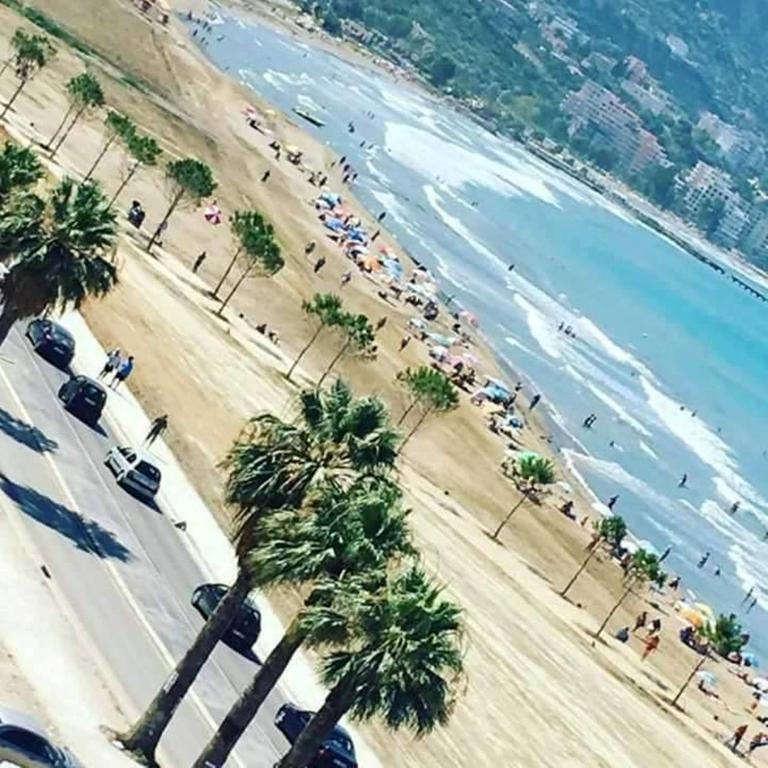 Sea View Apartment Onorato 1 Vlorë Eksteriør billede